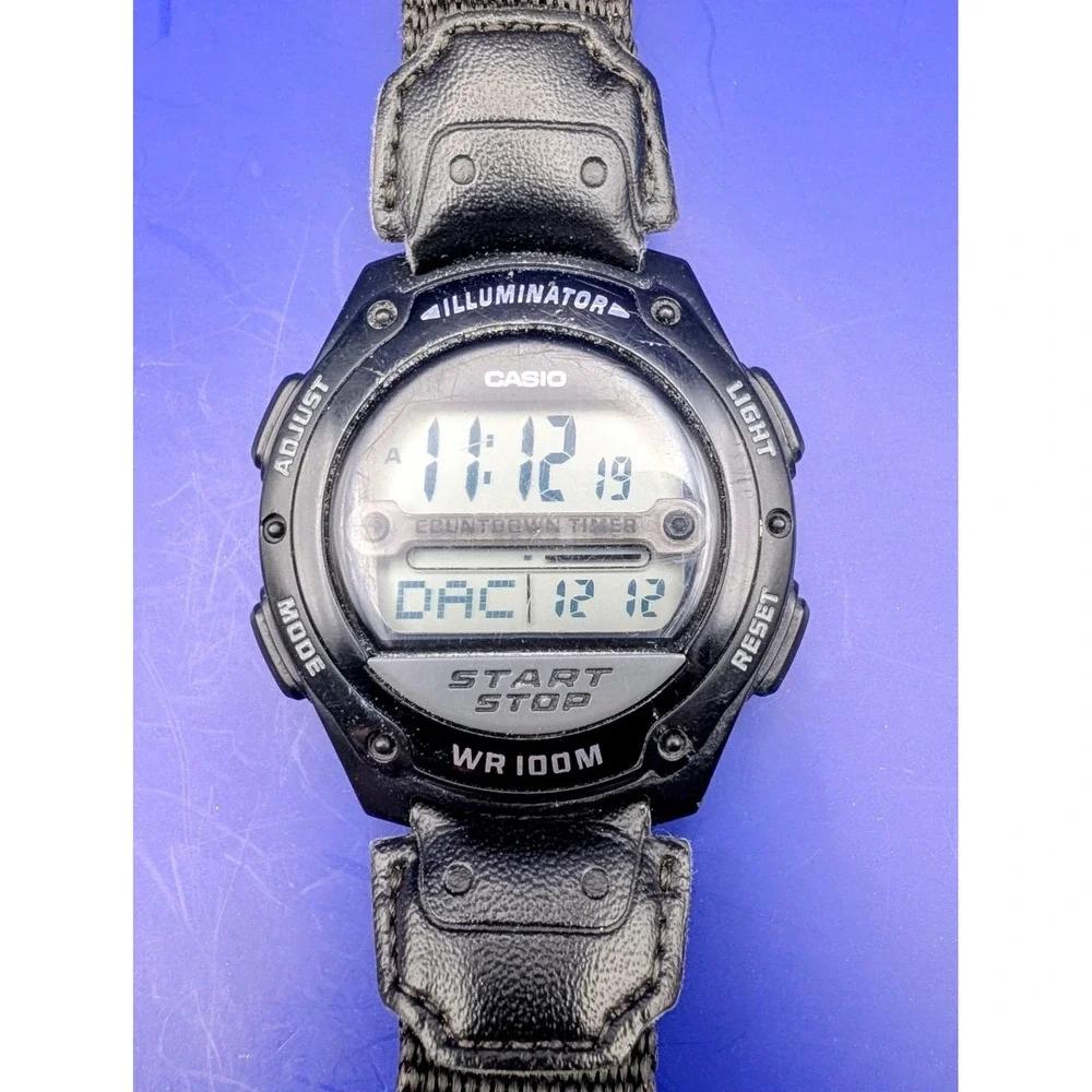CASIO ILLUMINATOR DIGITAL WATCH 100M‎ WATER RESISTANT, Working